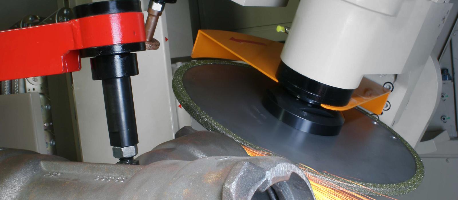 PS Autogrinding tool in machine